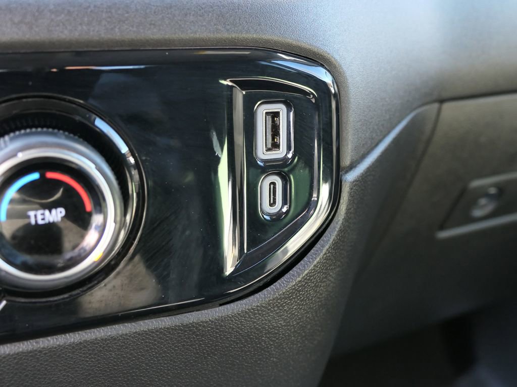 Used 2024 Chevrolet Silverado 2500 LT image 21