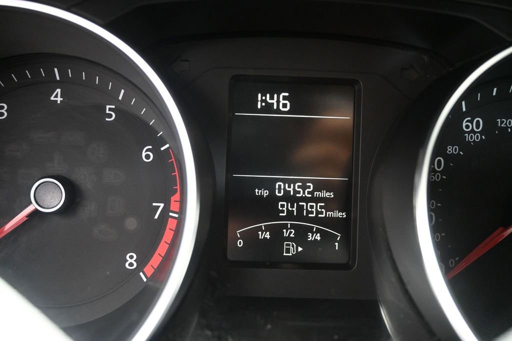 Used 2017 Volkswagen Jetta S FWD image 10
