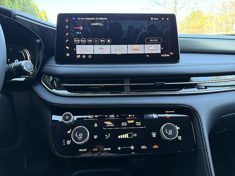 New 2026 INFINITI QX60 Luxe image 17