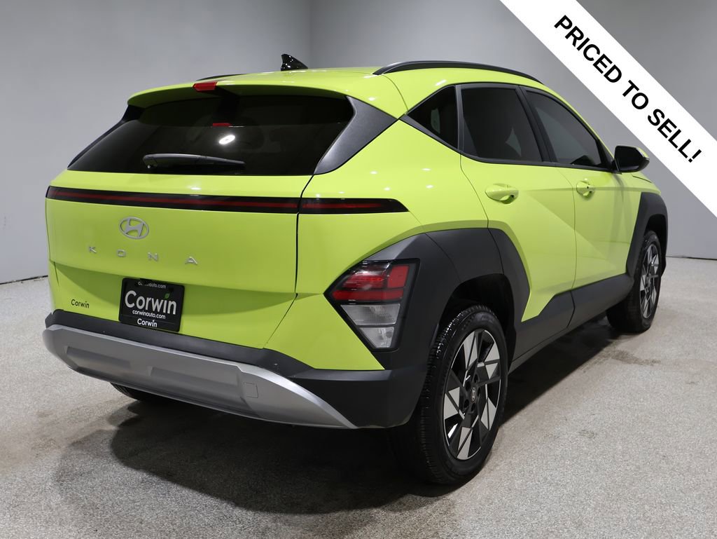 Used 2025 Hyundai Kona SEL AWD/4WD image 2