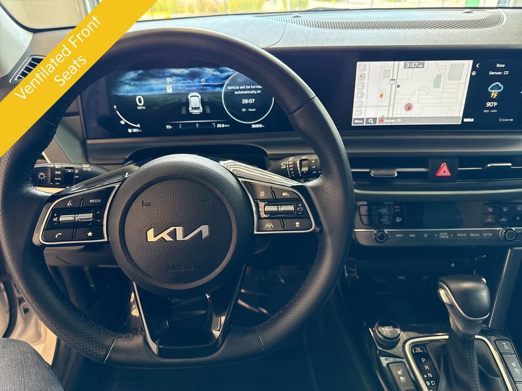 Certified 2024 Kia Seltos SX w/ SX Sunroof Package AWD/4WD image 23