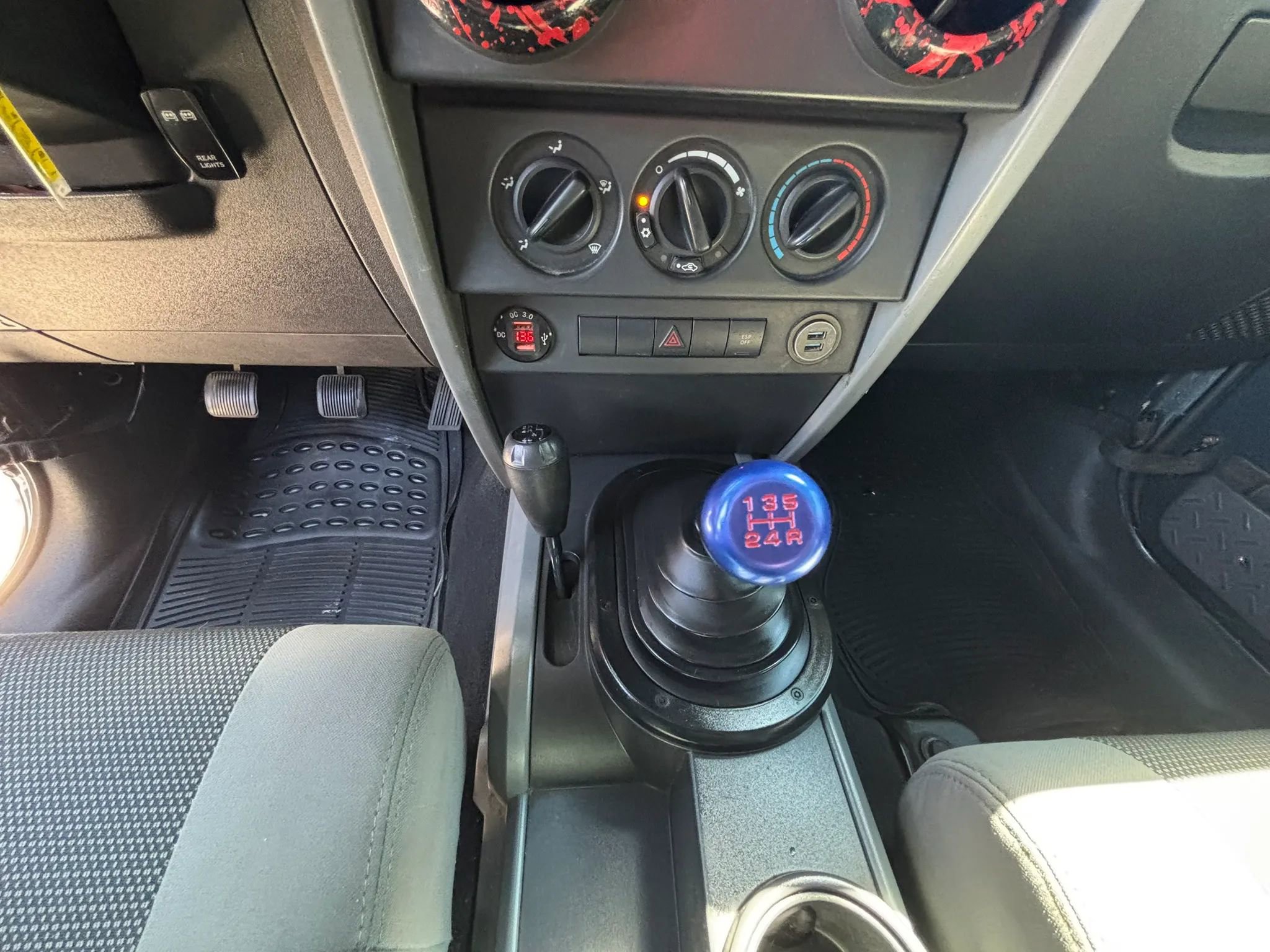 Used 2007 Jeep Wrangler X AWD/4WD image 14