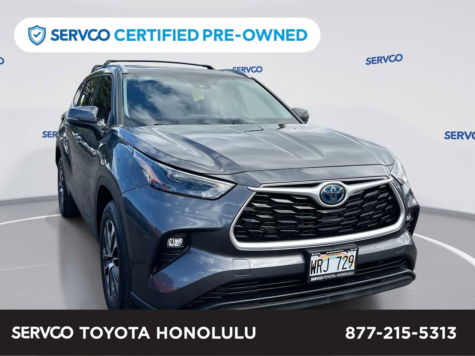 Used 2022 Toyota Highlander XLE FWD image 1