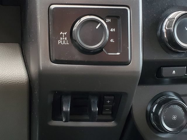 Used 2018 Ford F250 XLT w/ XLT Value Package AWD/4WD image 25