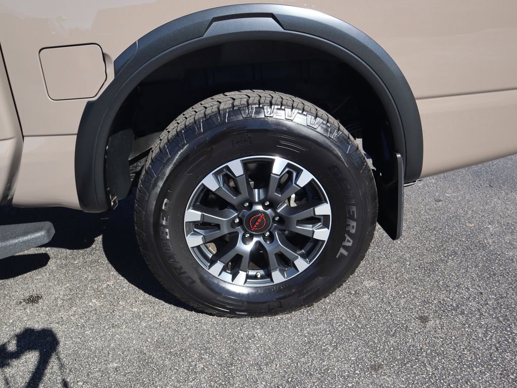 Used 2024 Nissan Titan PRO-4X w/ Off Road Protection Package image 9