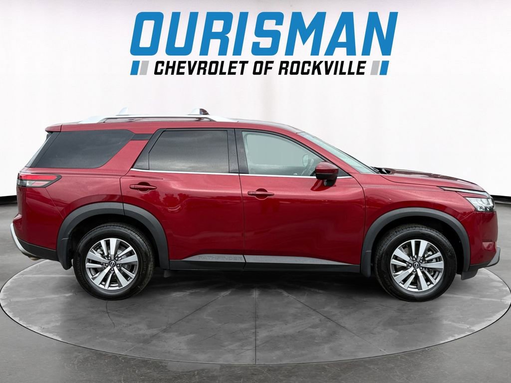 Used 2022 Nissan Pathfinder SL w/ SL Black Package image 7