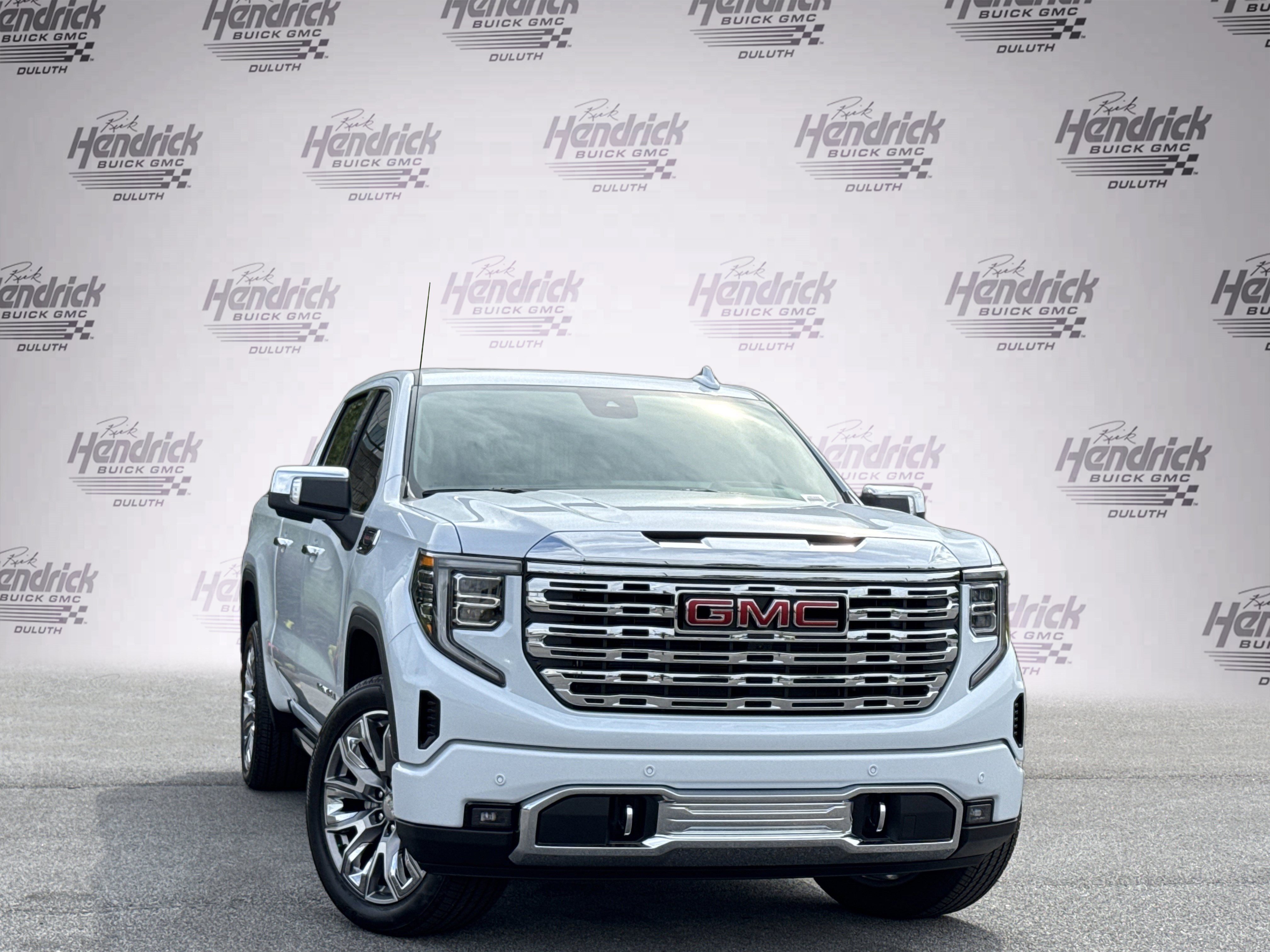 New 2026 GMC Sierra 1500 Denali AWD/4WD image 2