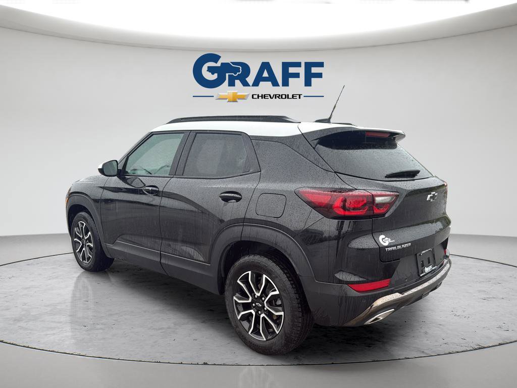 Used 2025 Chevrolet TrailBlazer ACTIV w/ Convenience Package FWD image 14