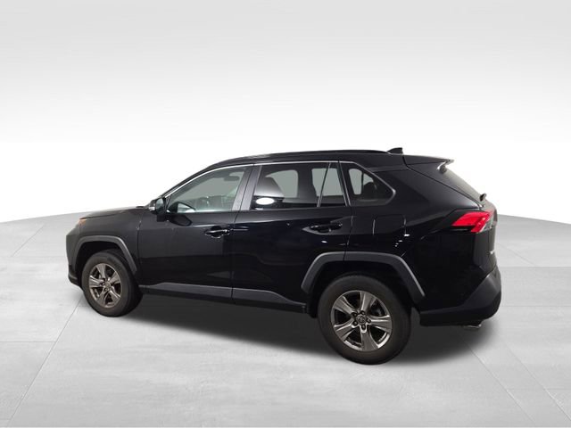 Used 2025 Toyota RAV4 XLE image 10