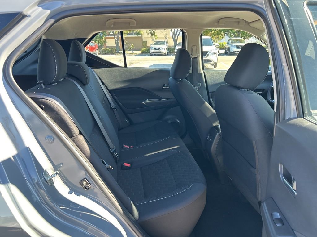 Used 2022 Nissan Kicks SV image 42