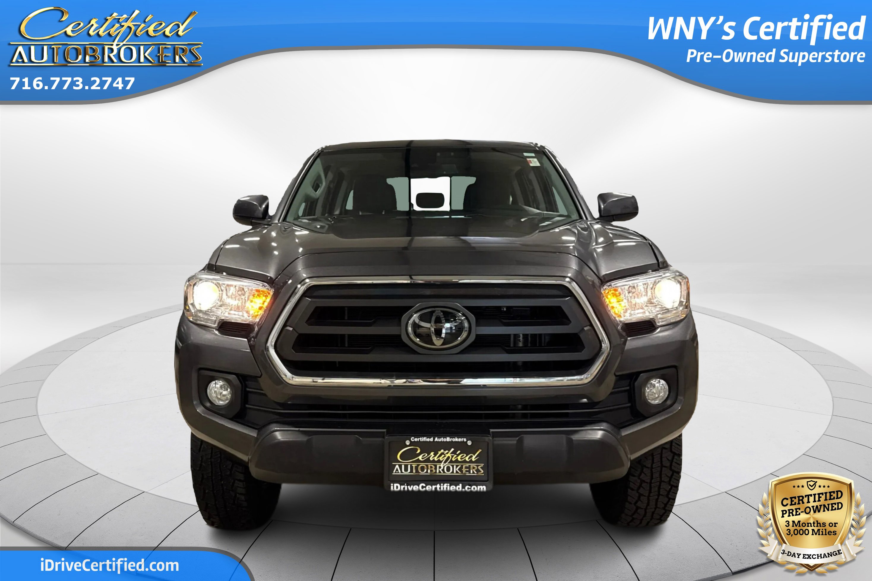 Used 2022 Toyota Tacoma SR5 image 2