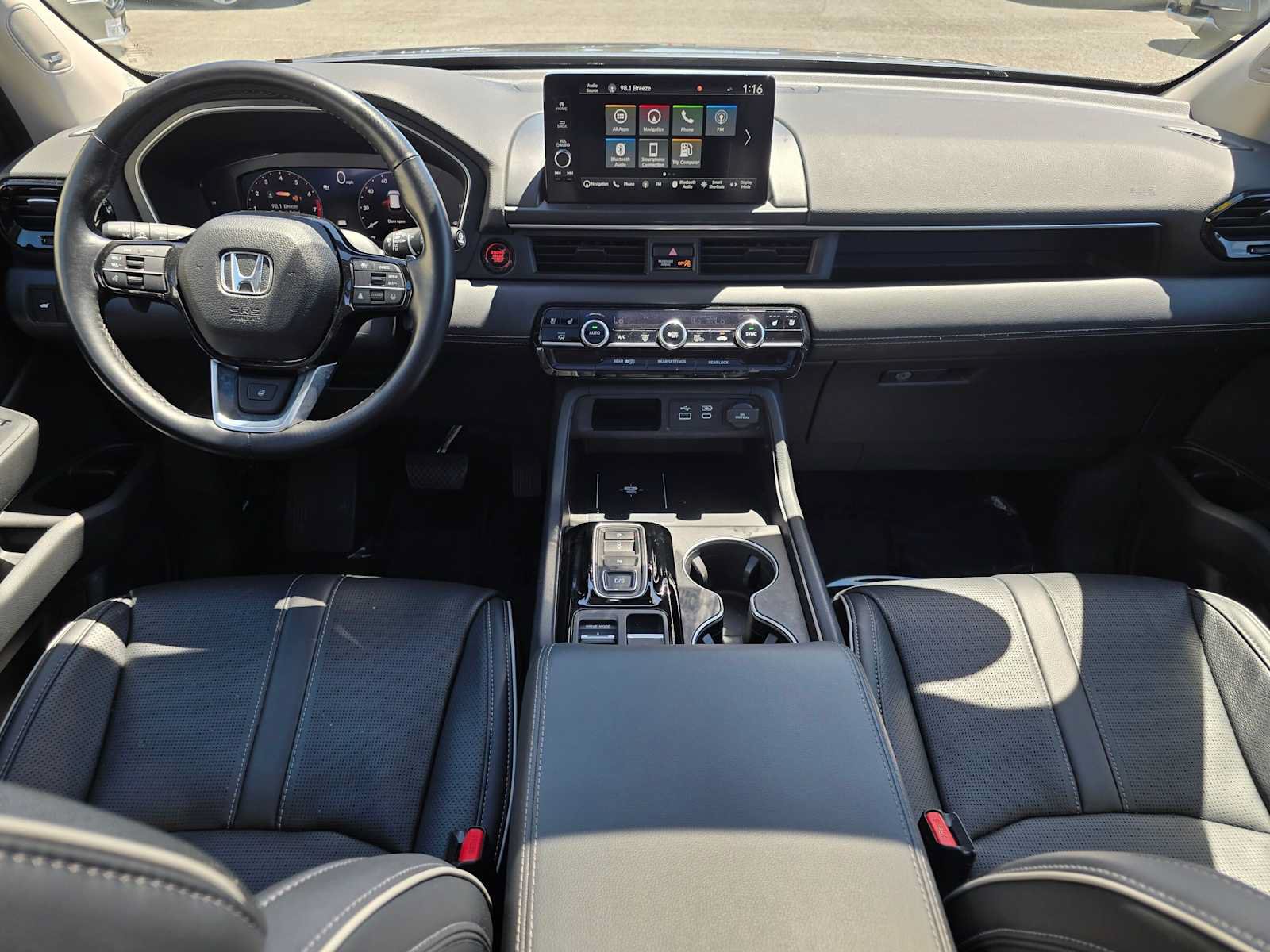 Used 2023 Honda Pilot Elite image 19