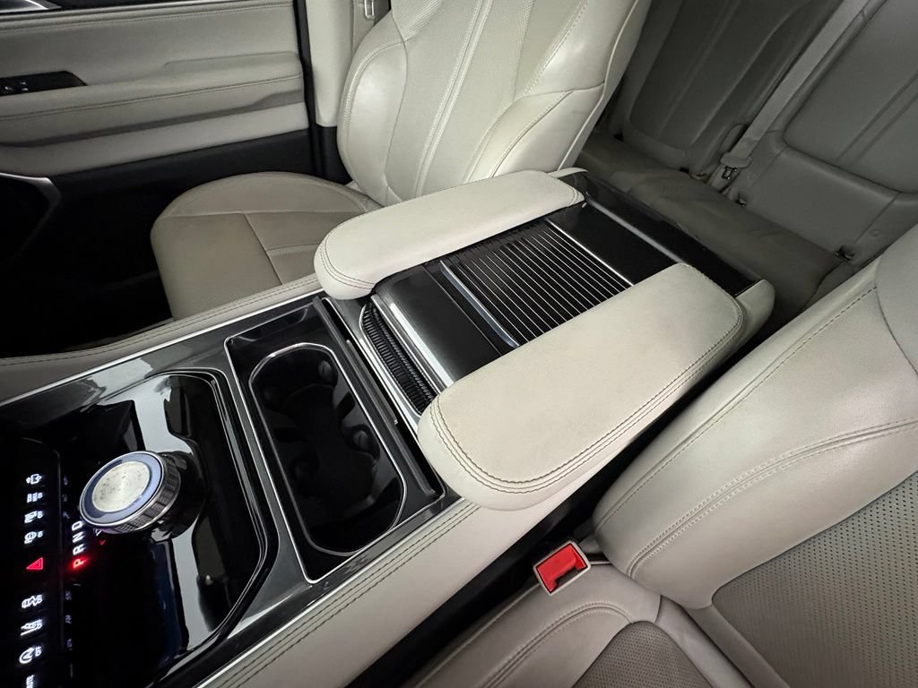 Used 2022 Jeep Wagoneer Series I w/ Convenience Group I RWD image 36