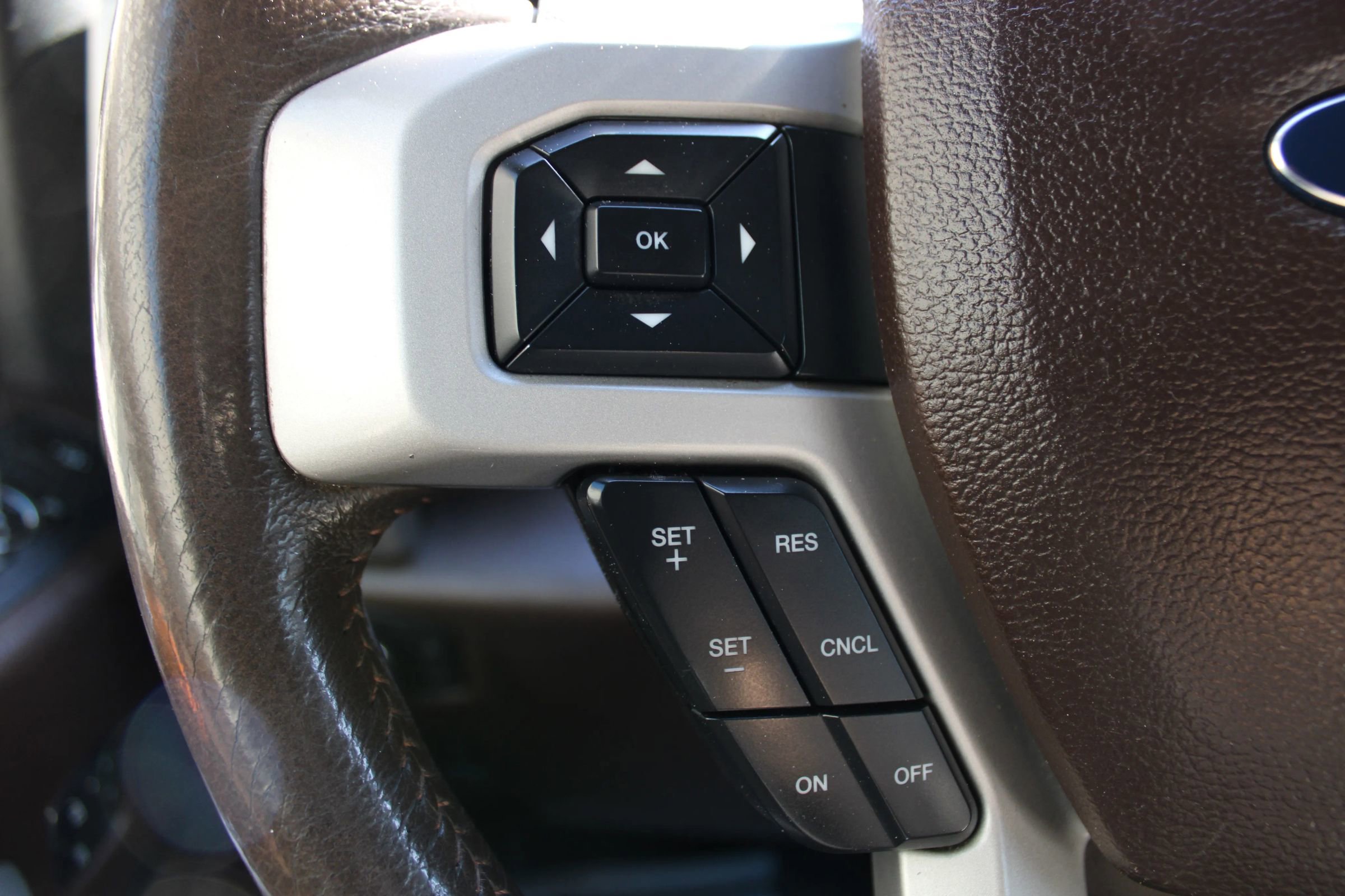 Used 2017 Ford F250 King Ranch w/ King Ranch Ultimate Package image 8