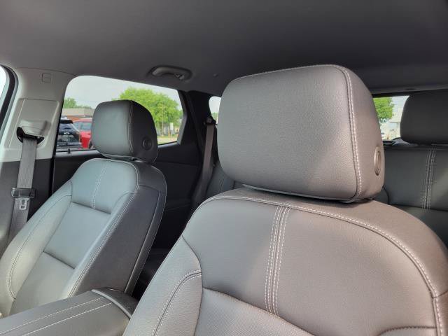 Used 2024 Chevrolet Blazer LT w/ Midnight/Sport Edition FWD image 11