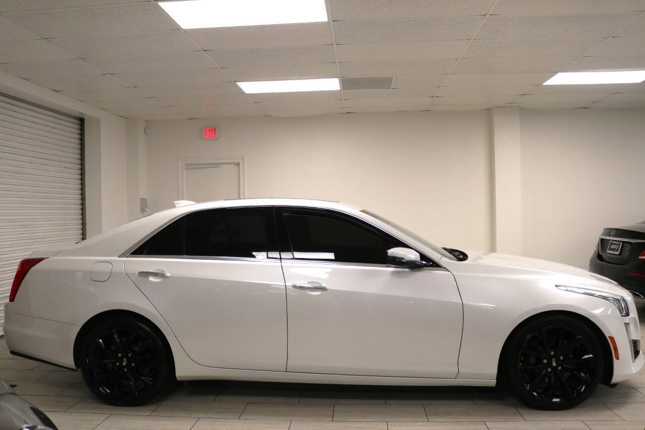 Used 2019 Cadillac CTS Luxury image 10