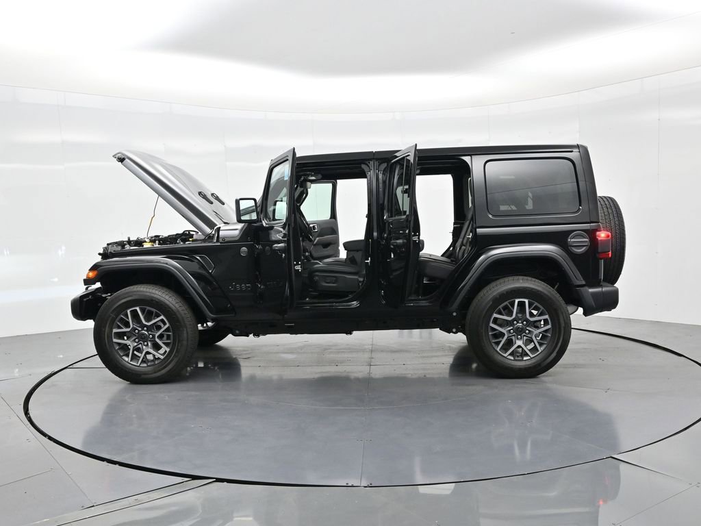 New 2025 Jeep Wrangler Sahara w/ Safety Group image 36