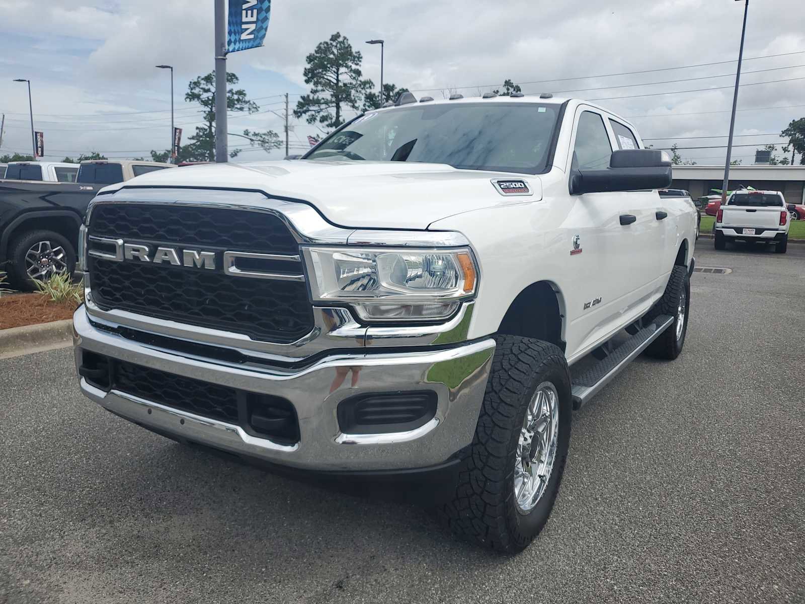 Used 2019 RAM 2500 Tradesman w/ Chrome Appearance Group AWD/4WD image 1