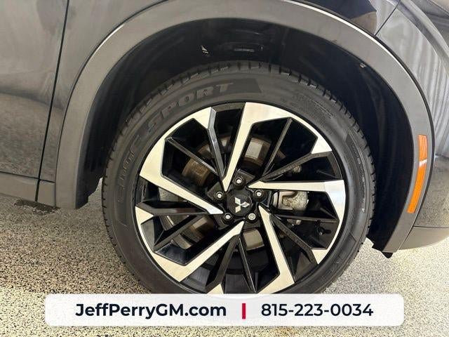 Used 2022 Mitsubishi Outlander SE AWD/4WD image 31