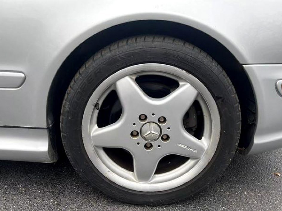 Used 2000 Mercedes-Benz CLK 430 Cabriolet image 27