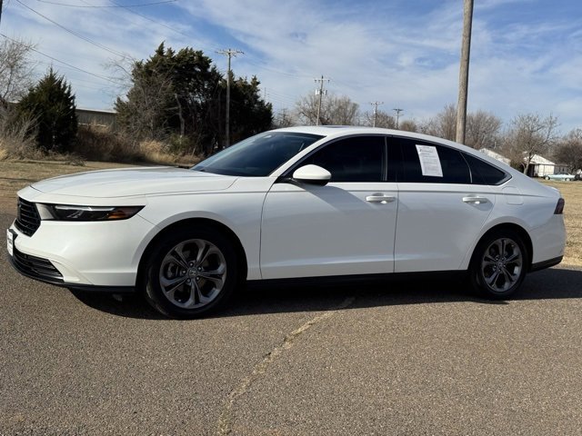 Used 2024 Honda Accord EX image 3