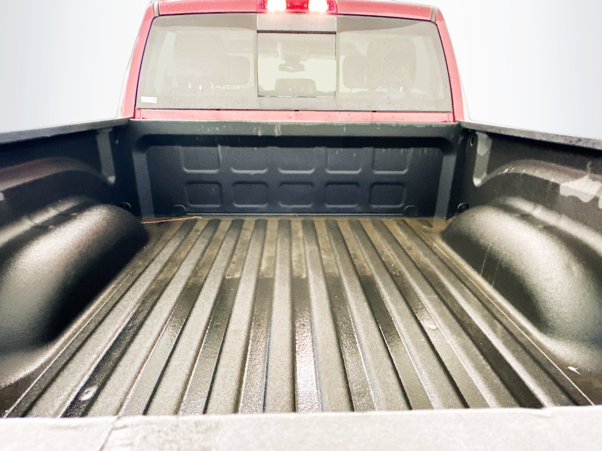 Used 2018 RAM 1500 Laramie w/ Protection Group AWD/4WD image 29