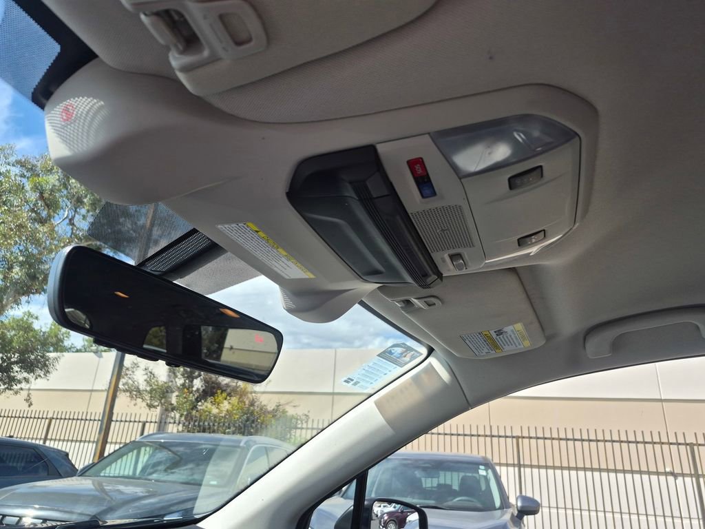 Used 2022 Subaru Ascent Onyx Edition image 18