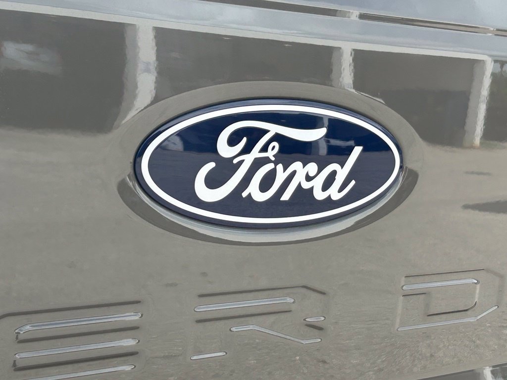 New 2027 Ford F250 Lariat w/ Lariat Ultimate Package AWD/4WD image 27