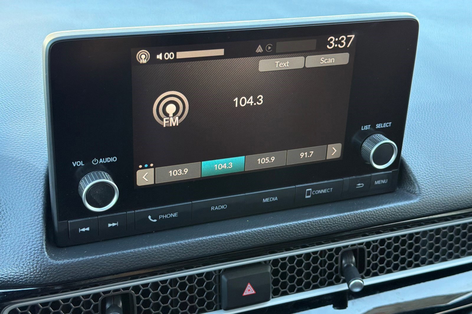 Certified 2025 Honda Civic Sport image 22