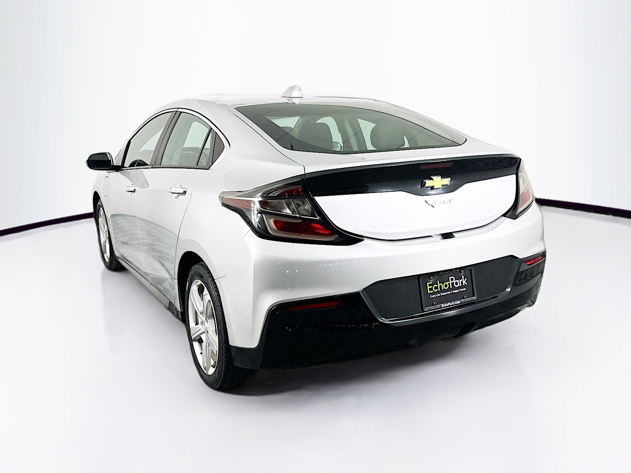 Used 2018 Chevrolet Volt LT image 5