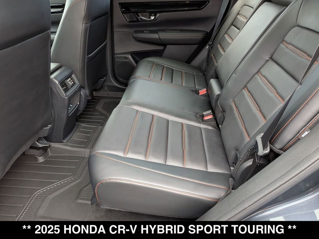 Used 2025 Honda CR-V Sport Touring image 4