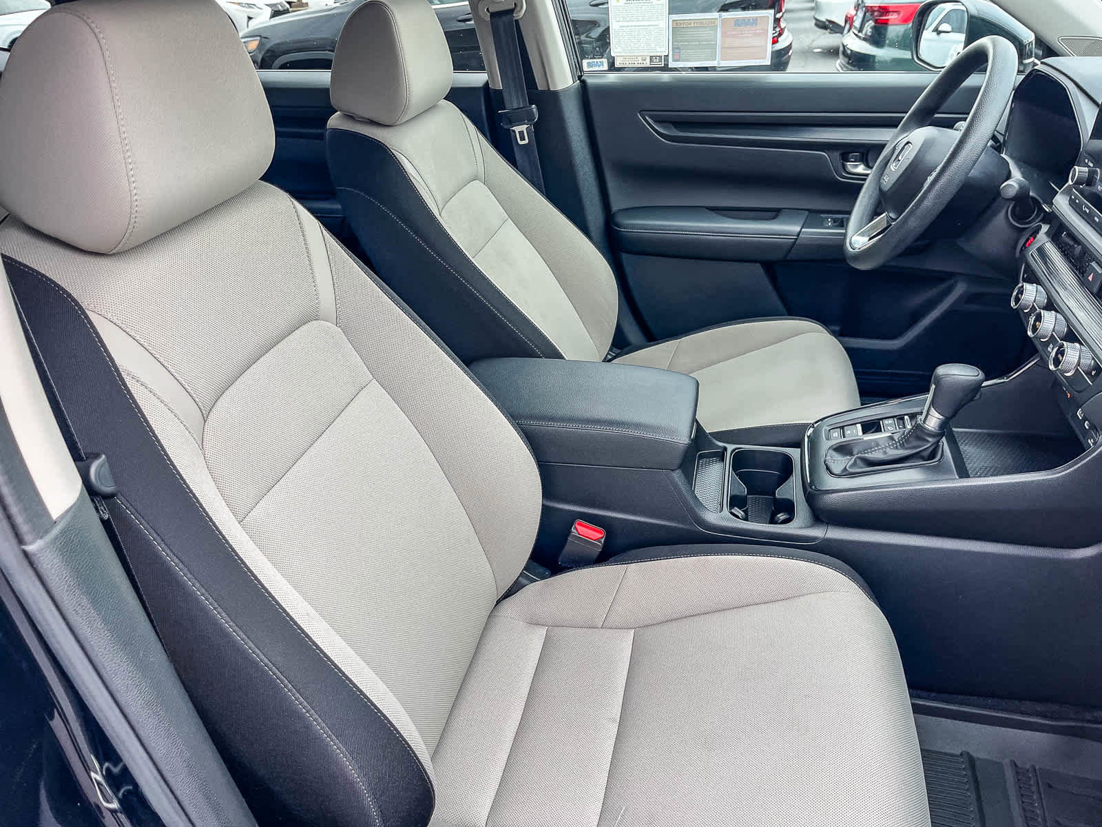 Used 2024 Honda CR-V EX image 16