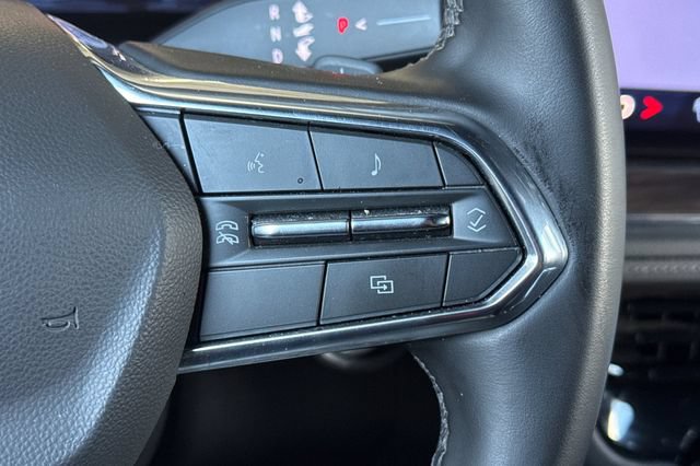 Used 2025 Chevrolet Tahoe LT AWD/4WD image 37