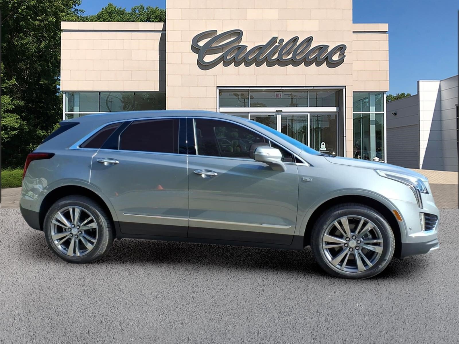 New 2026 Cadillac XT5 Premium Luxury w/ LPO, Floor Liner Package AWD/4WD image 6