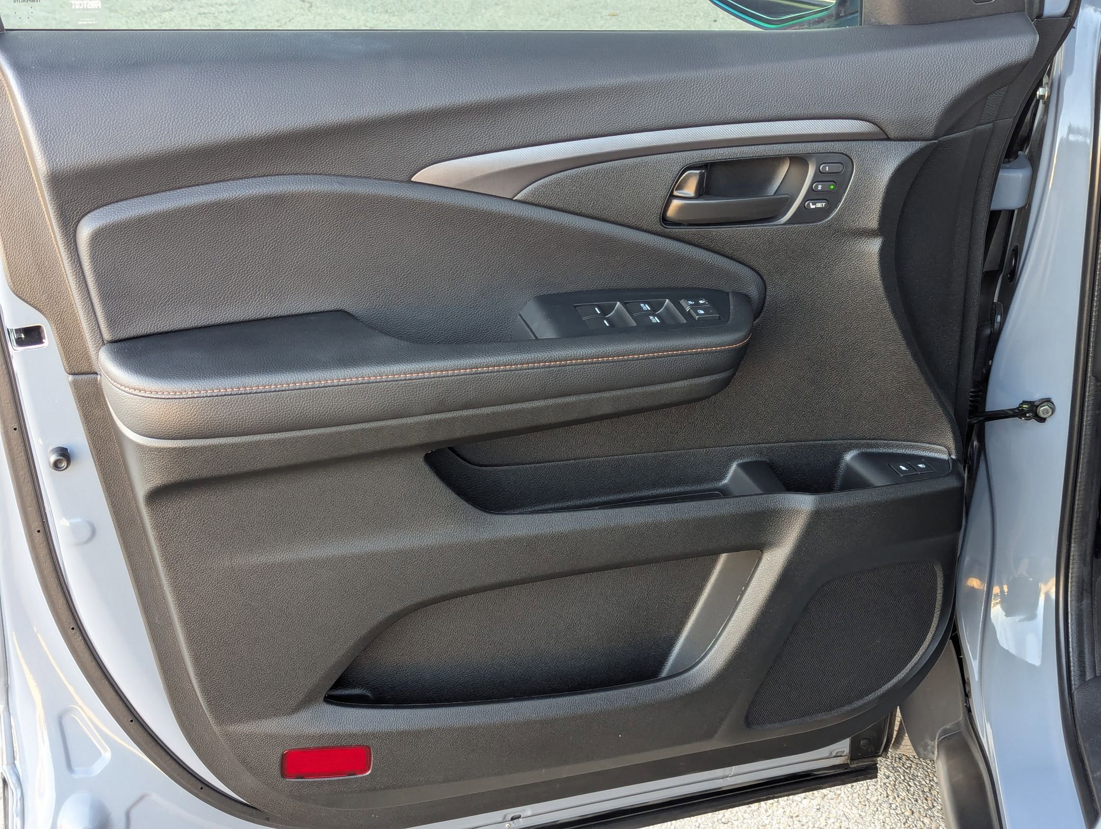 Used 2022 Honda Passport TrailSport image 11