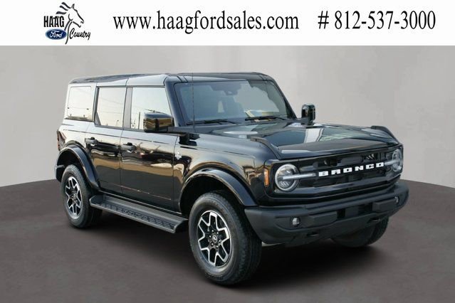 New 2026 Ford Bronco Outer Banks image 1