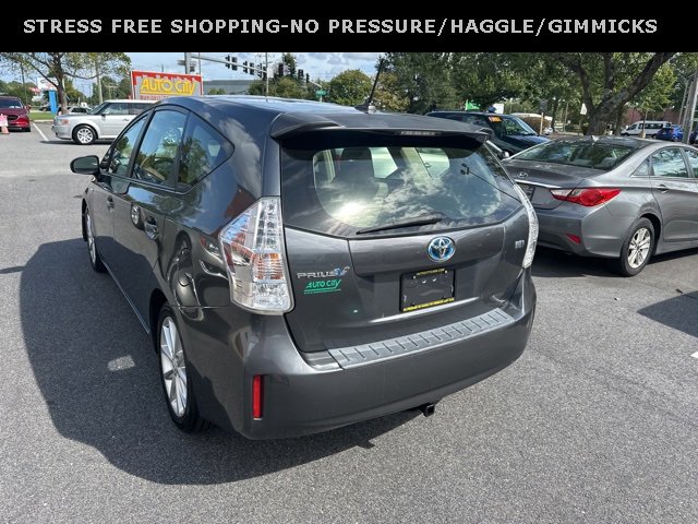 Used 2013 Toyota Prius V Five image 20
