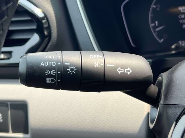 Used 2023 Honda Pilot Touring image 25