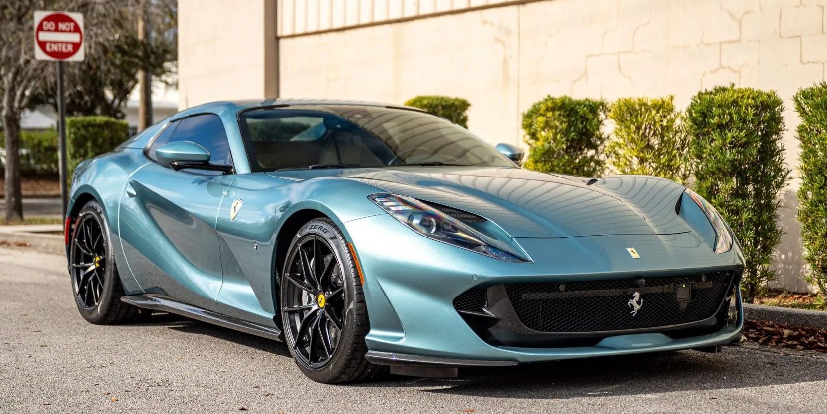 Used 2023 Ferrari 812 GTS RWD image 7