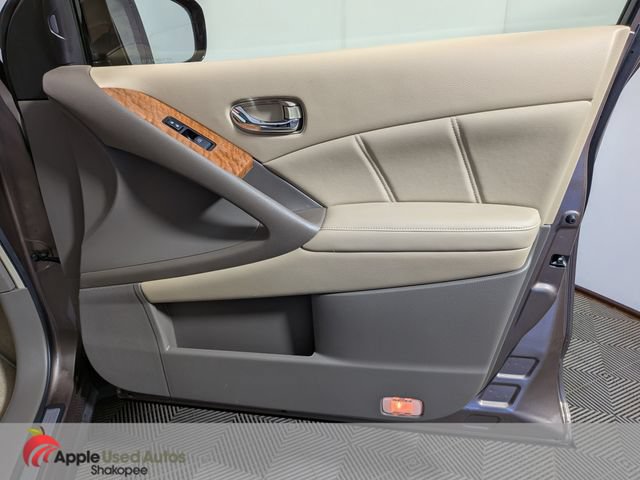 Used 2013 Nissan Murano LE w/ Platinum Pkg AWD/4WD image 54