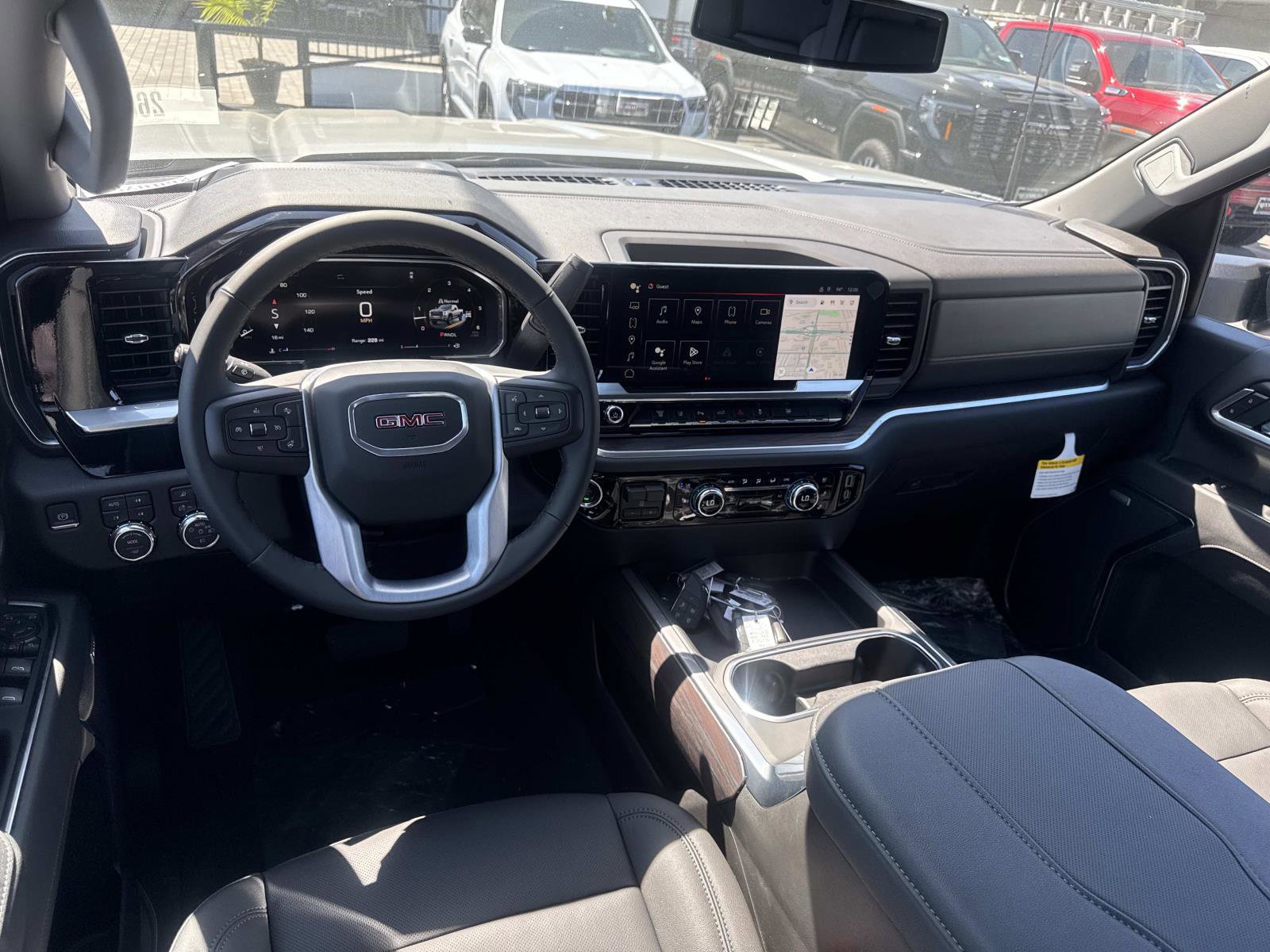 New 2026 GMC Sierra 2500 SLT w/ SLT Premium Package image 9