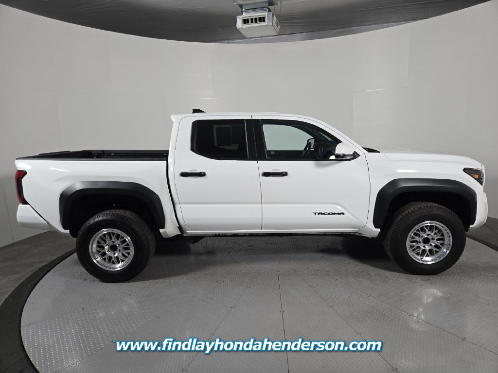 Used 2024 Toyota Tacoma TRD Off-Road w/ TRD Off Road Upgrade Package AWD/4WD image 7