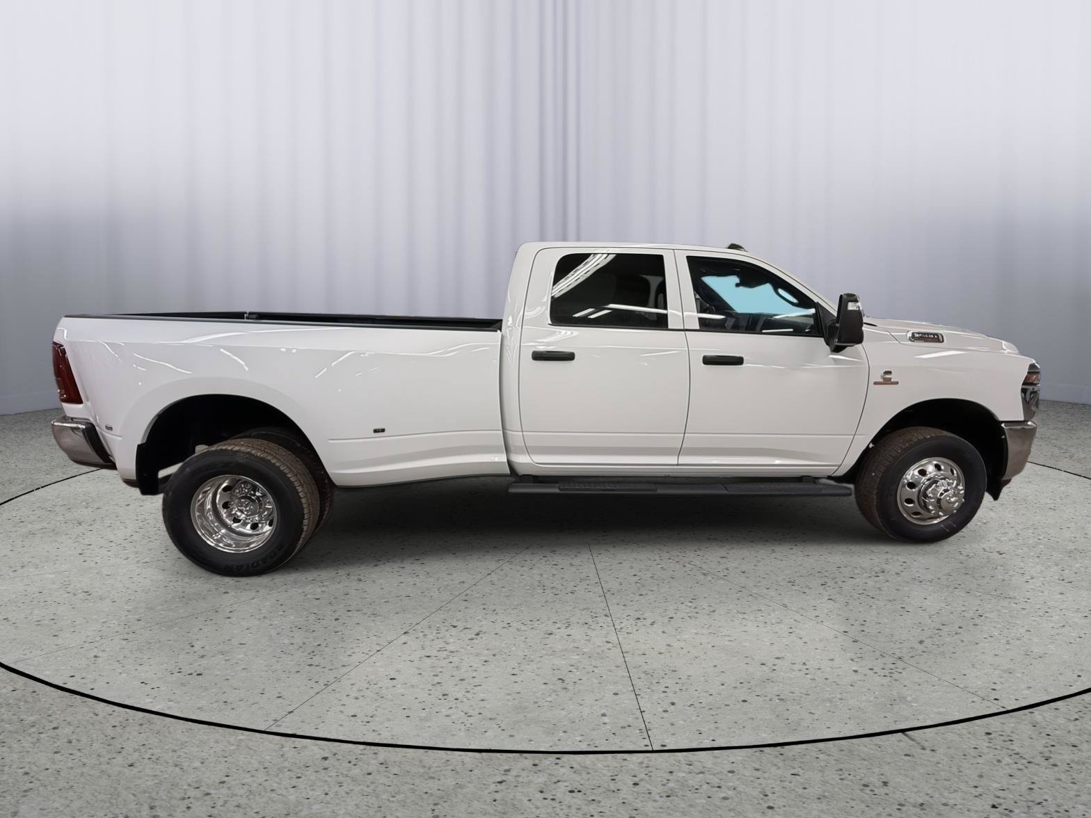 New 2026 RAM 3500 Tradesman AWD/4WD image 8