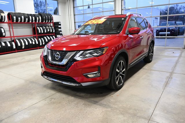 Used 2017 Nissan Rogue SL w/ SL Premium Package