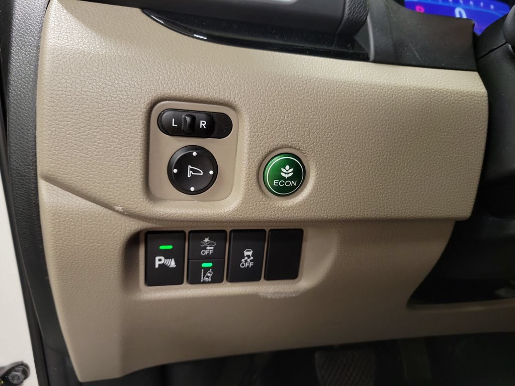 Used 2019 Honda Pilot Touring image 26