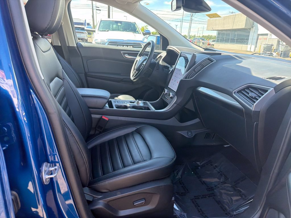 Used 2023 Ford Edge SEL w/ Convenience Package AWD/4WD image 15