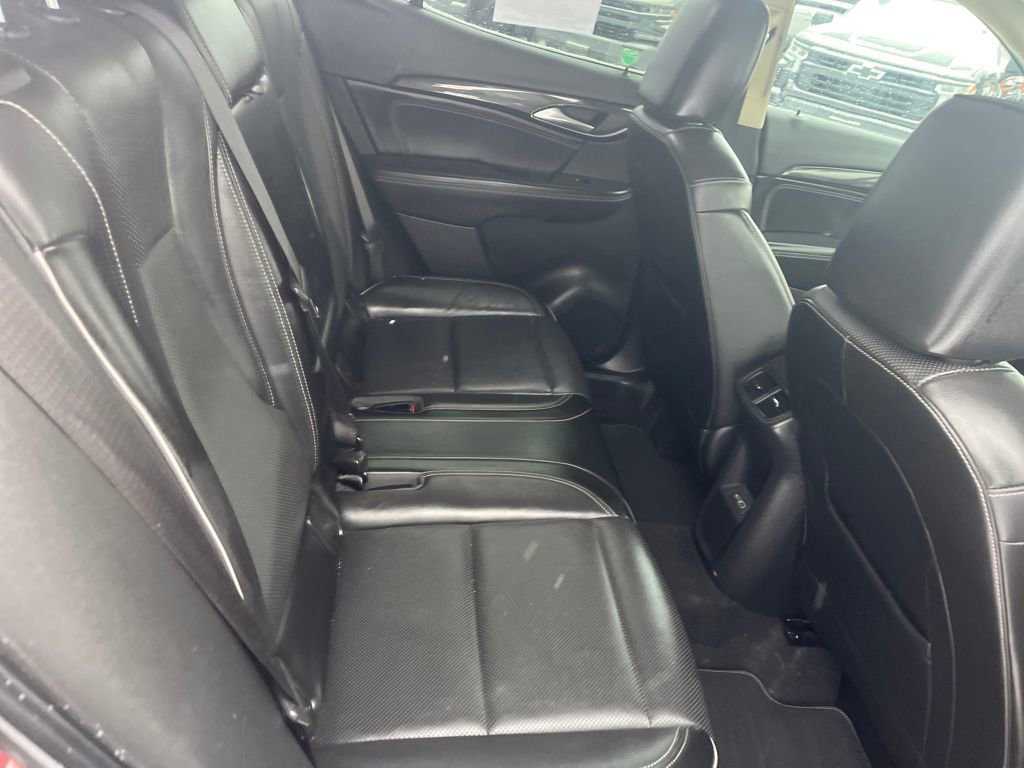 Used 2021 Buick Envision Essence image 27