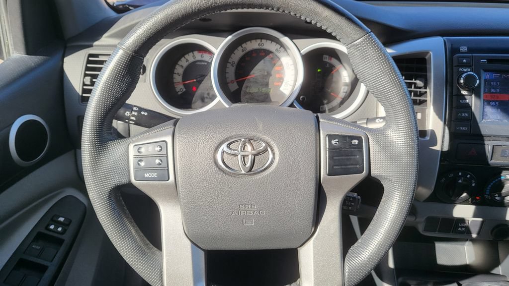 Used 2013 Toyota Tacoma PreRunner w/ SR5 Pkg RWD image 25