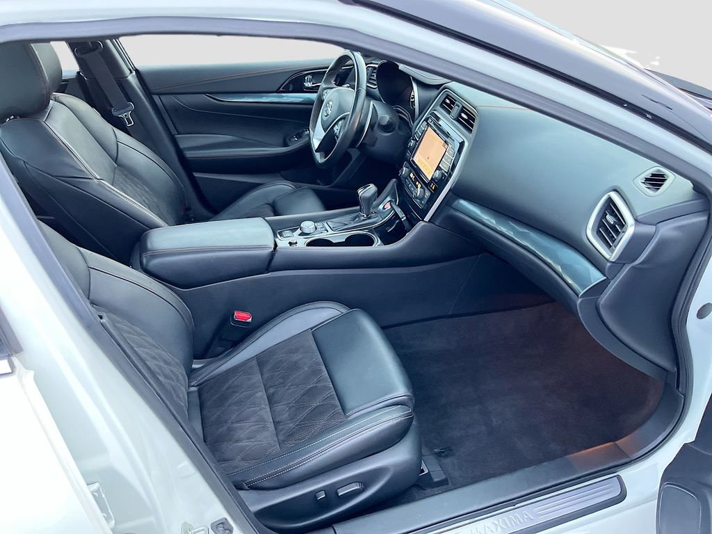 Used 2022 Nissan Maxima SR w/ Sport Mat Group image 29