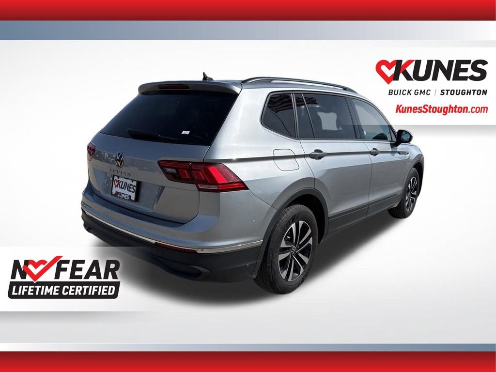 Used 2024 Volkswagen Tiguan S image 10